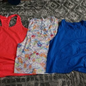 Lot fabletics tanks